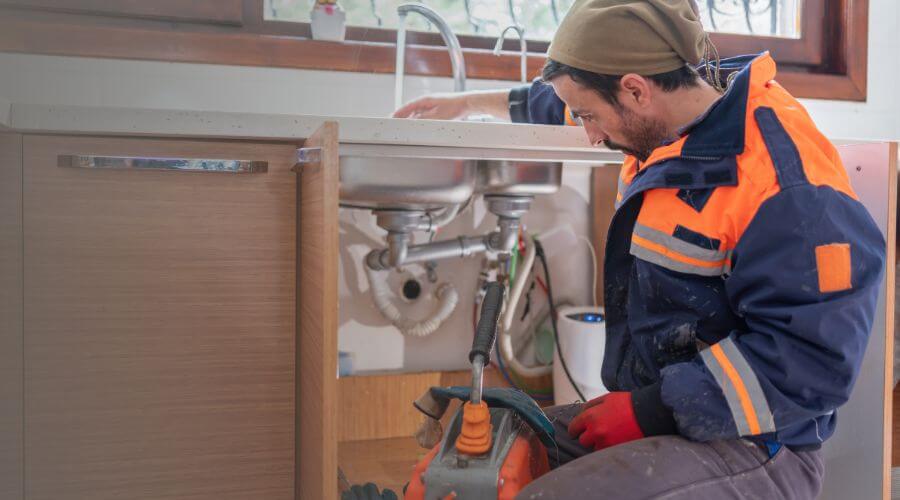 Local tankless water heater installation in Winona, MN